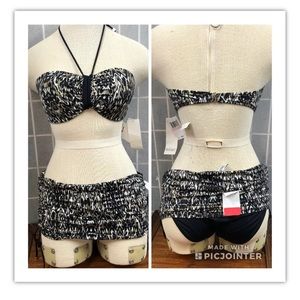 Badgley Mischka,swimsuit,2 pieces,new,size 10-12.: